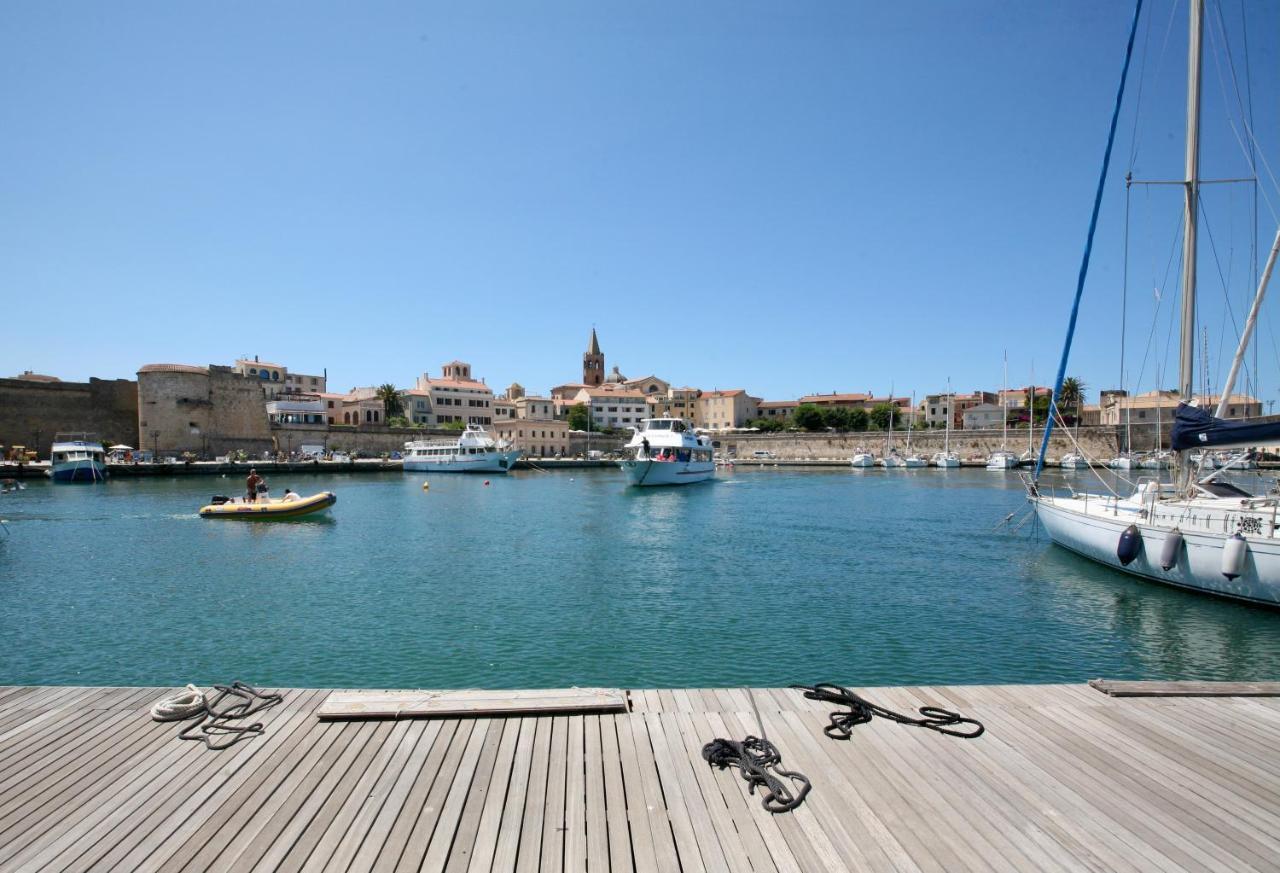 Piper'S Boat Hotel Alghero Kültér fotó